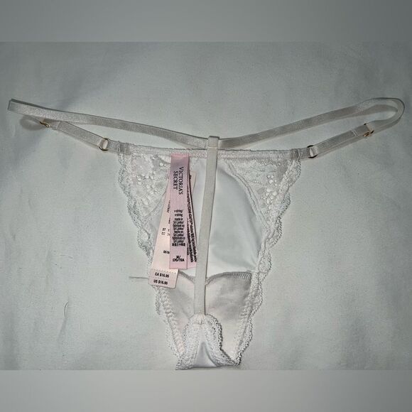 NWT- DREAM ANGELS
Lace-Trim Adjustable V-String Panty- size Medium - Picture 7 of 7